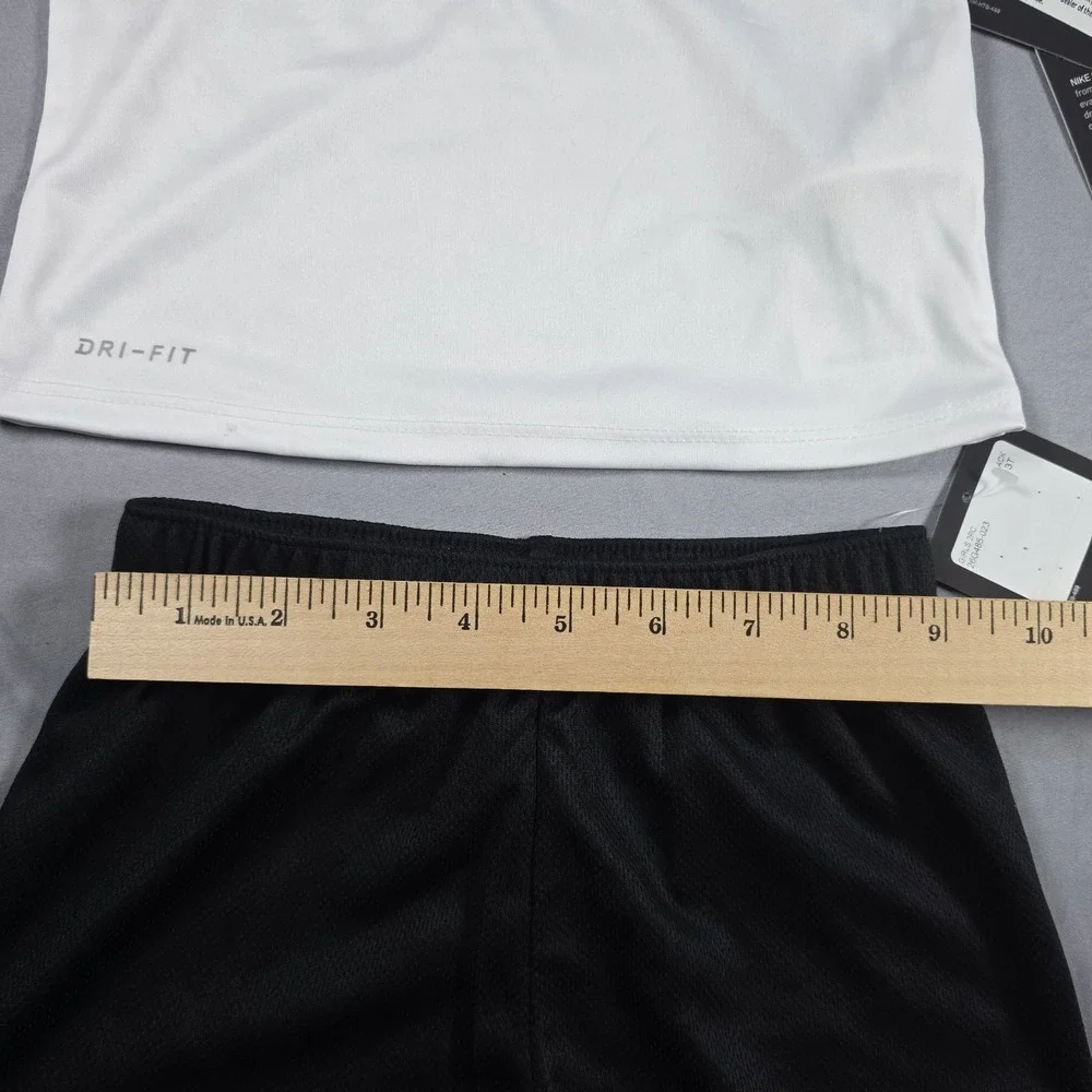 Nike Dri-Fit Little Girl's  2-Piece Graphic Tee & Short Set White Black 3T